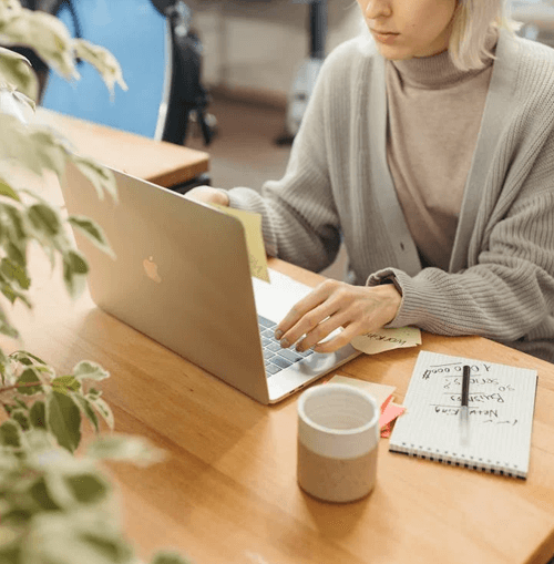 QuantexMagyar támogató csapat illusztráció